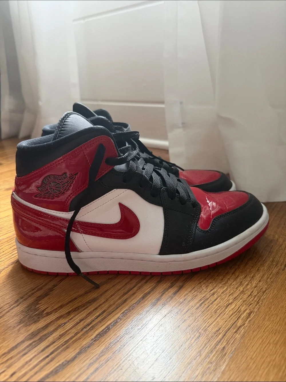 Men’s Air Jordan High-Top Sneakers in Black, Red & White Size 8 - Patent Leather